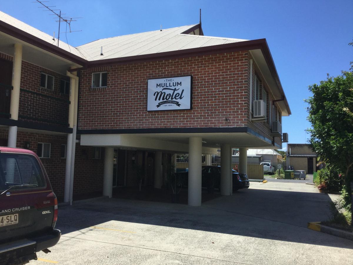 مولومبمبي The Mullum Motel المظهر الخارجي الصورة