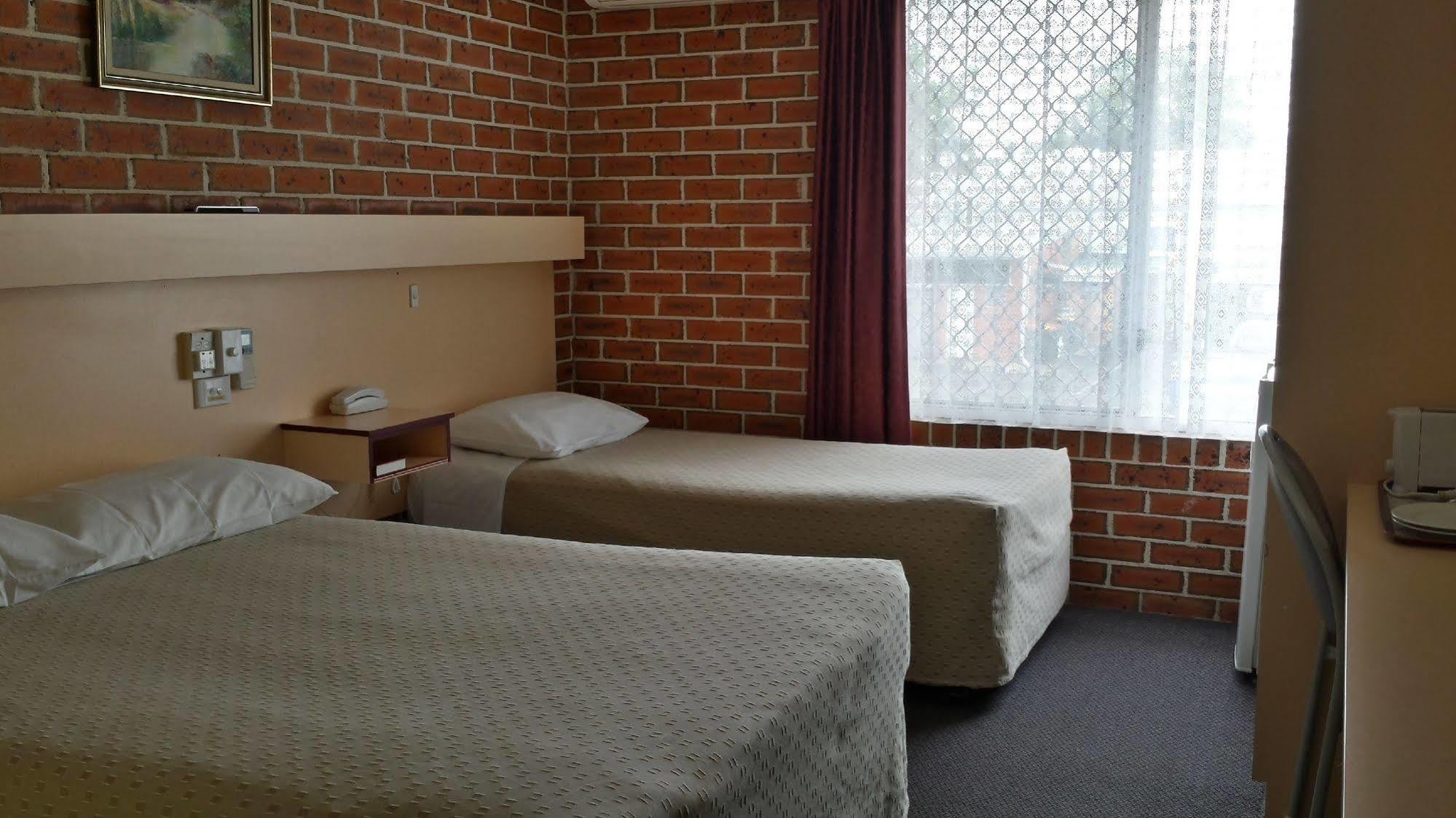 مولومبمبي The Mullum Motel المظهر الخارجي الصورة