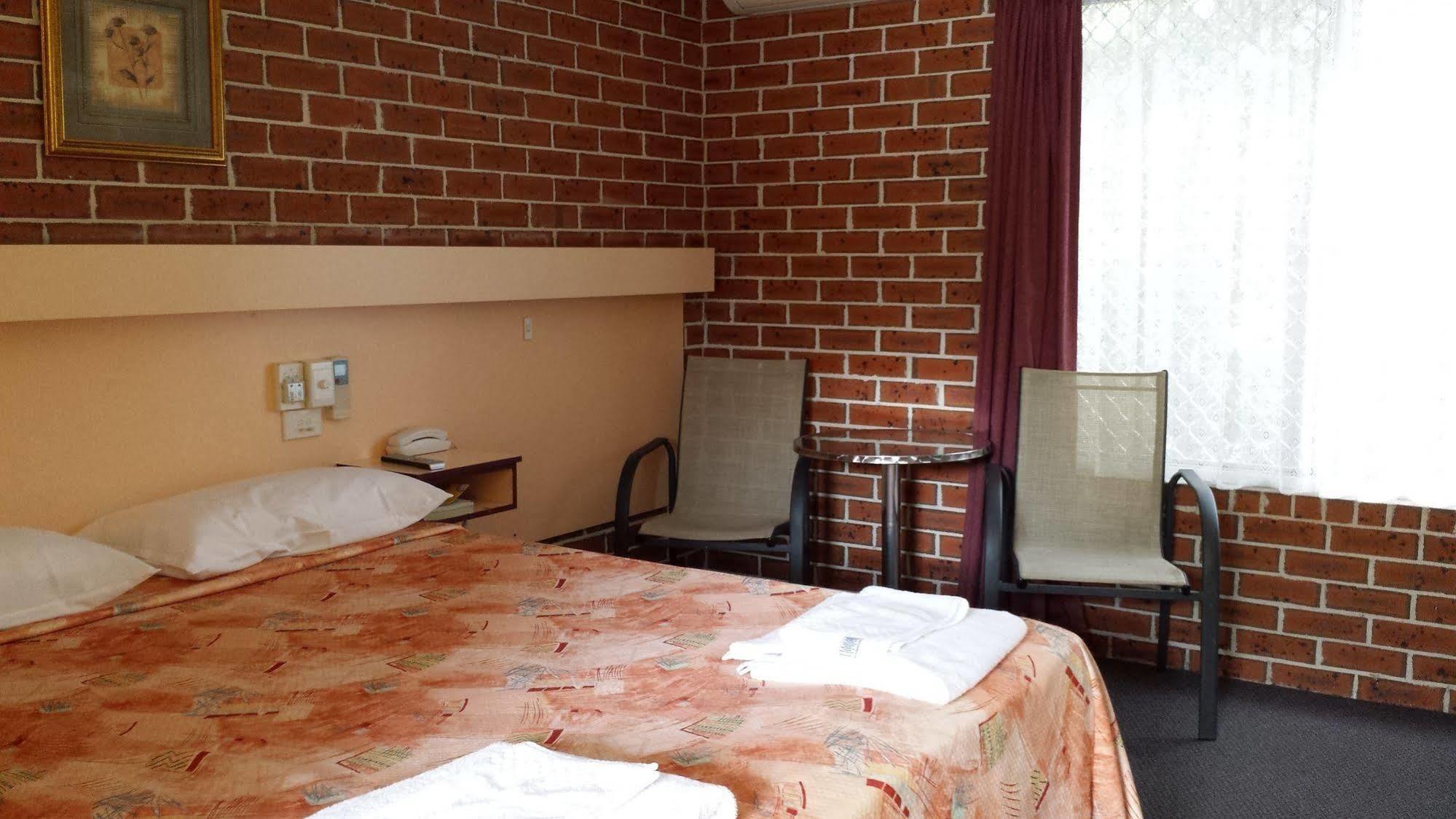 مولومبمبي The Mullum Motel المظهر الخارجي الصورة